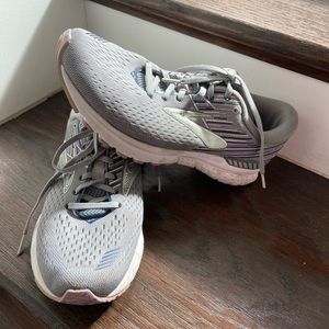 BROOKS Adrenaline GTS 19 Women's US 9.5 EU 41 Gray/Purple Running Shoes Sneakers